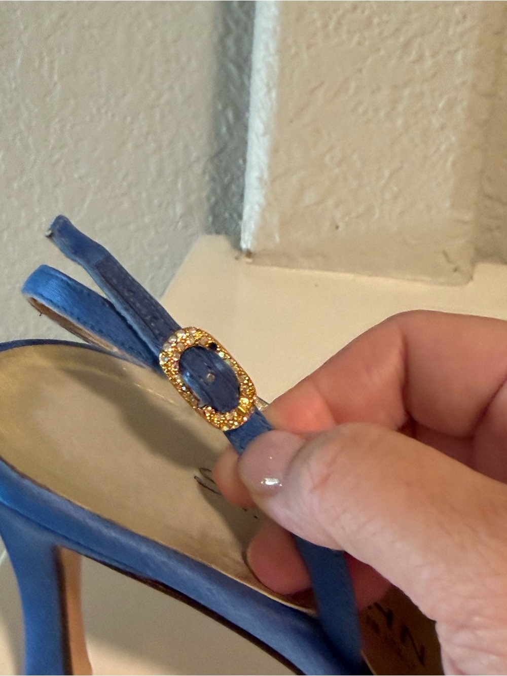 St. John Periwinkle Slingback Pointed-Toe Heels- Made in Italy- Vintage- - Picture 10 of 12